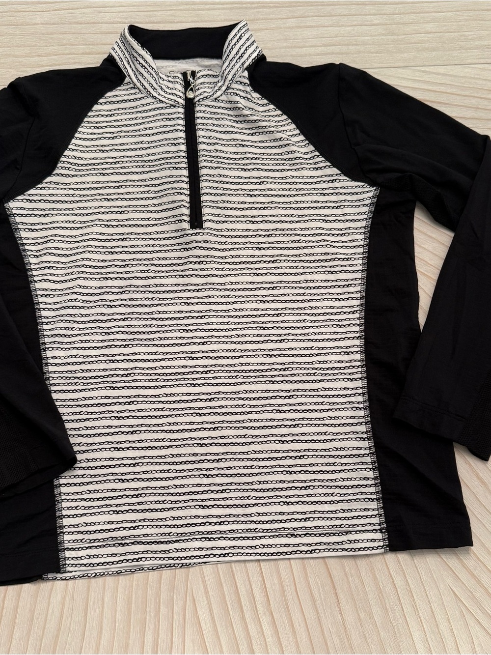 San Soliel Women’s Black & White Striped Long Sleeve Half-Zip Top UV50